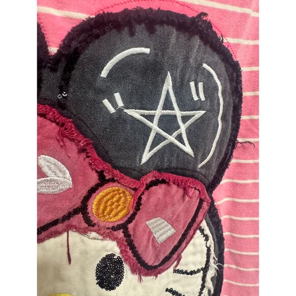 Hello Kitty Korean Mineral Wash Embroidery Sequence Sleevless Long Stripe Shirt - Picture 4 of 4